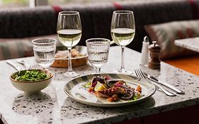 Hampton By Hilton Bordeaux Merignac Airport
